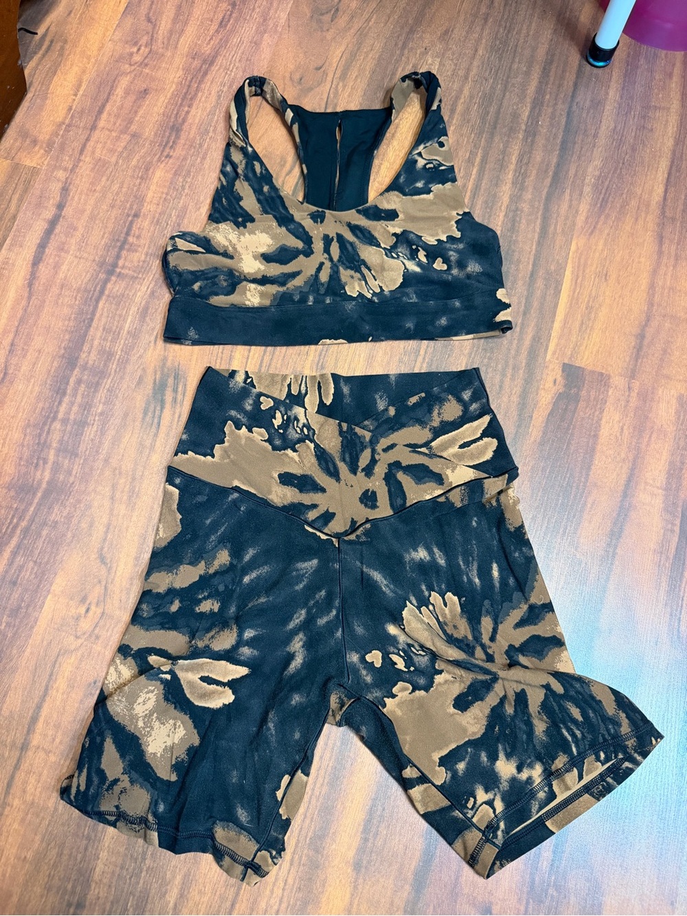 aerie Black & Brown Tie-Dye High-Waist Bike Shorts Set